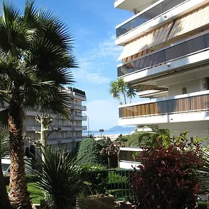  Appartement Corinthea France