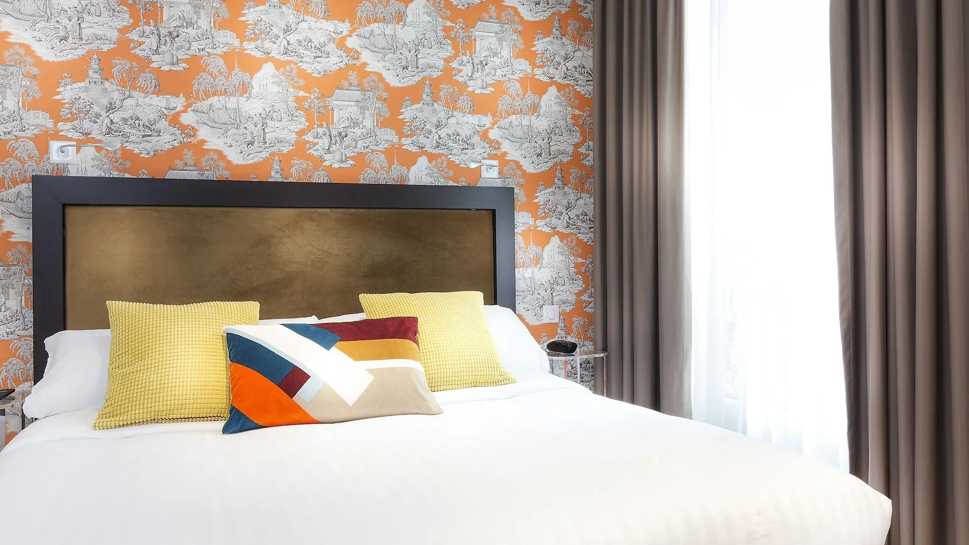 Hôtel International Paris 3*,