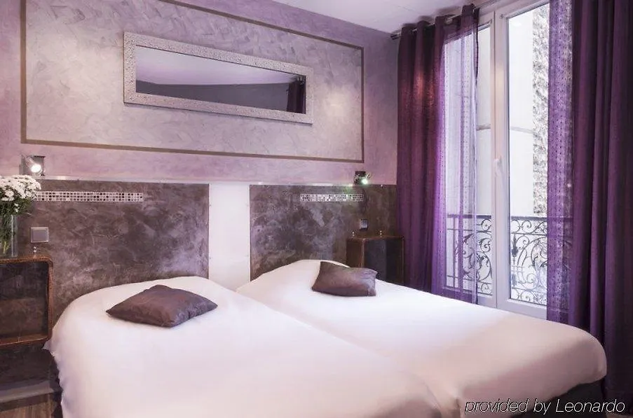 Hôtel International Paris 3*,