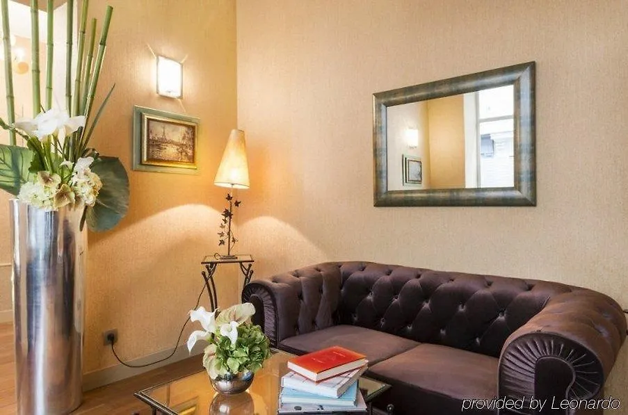 Hotel Hôtel International Paris